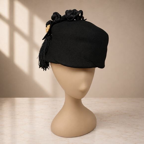 Vintage French Black Cocktail Hat 1950s Toque Tassel Pearl Paris main image 4